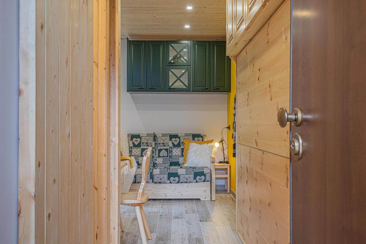 Casa Sole- Loft Moderno In Montagna Aprica Exterior foto